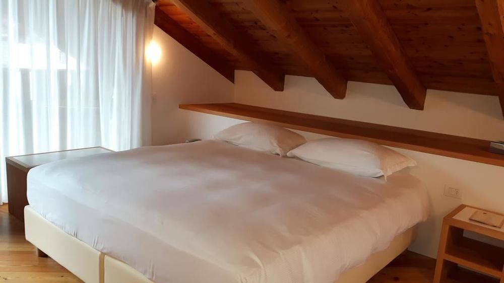 Palazzo Lodron Bertelli. Dimora Storica & Hotel