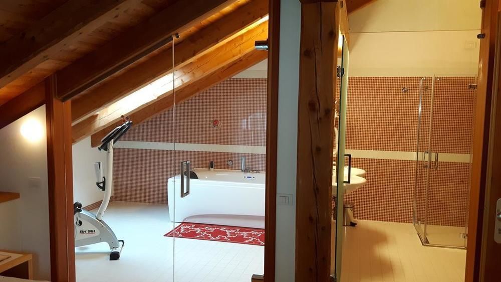 Palazzo Lodron Bertelli. Dimora Storica & 4*