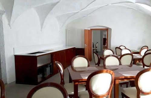 Palazzo Lodron Bertelli. Dimora Storica & 4*